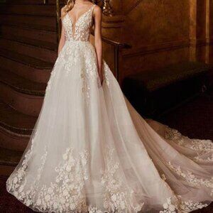 Theodora Calla Blanche Style 122110